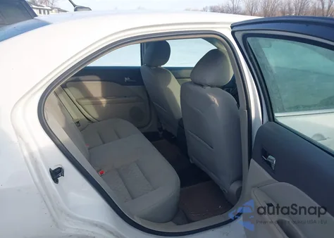 2011 Ford Fusion Se from USA, damaged, VIN 3FAHP0HA0BR211610